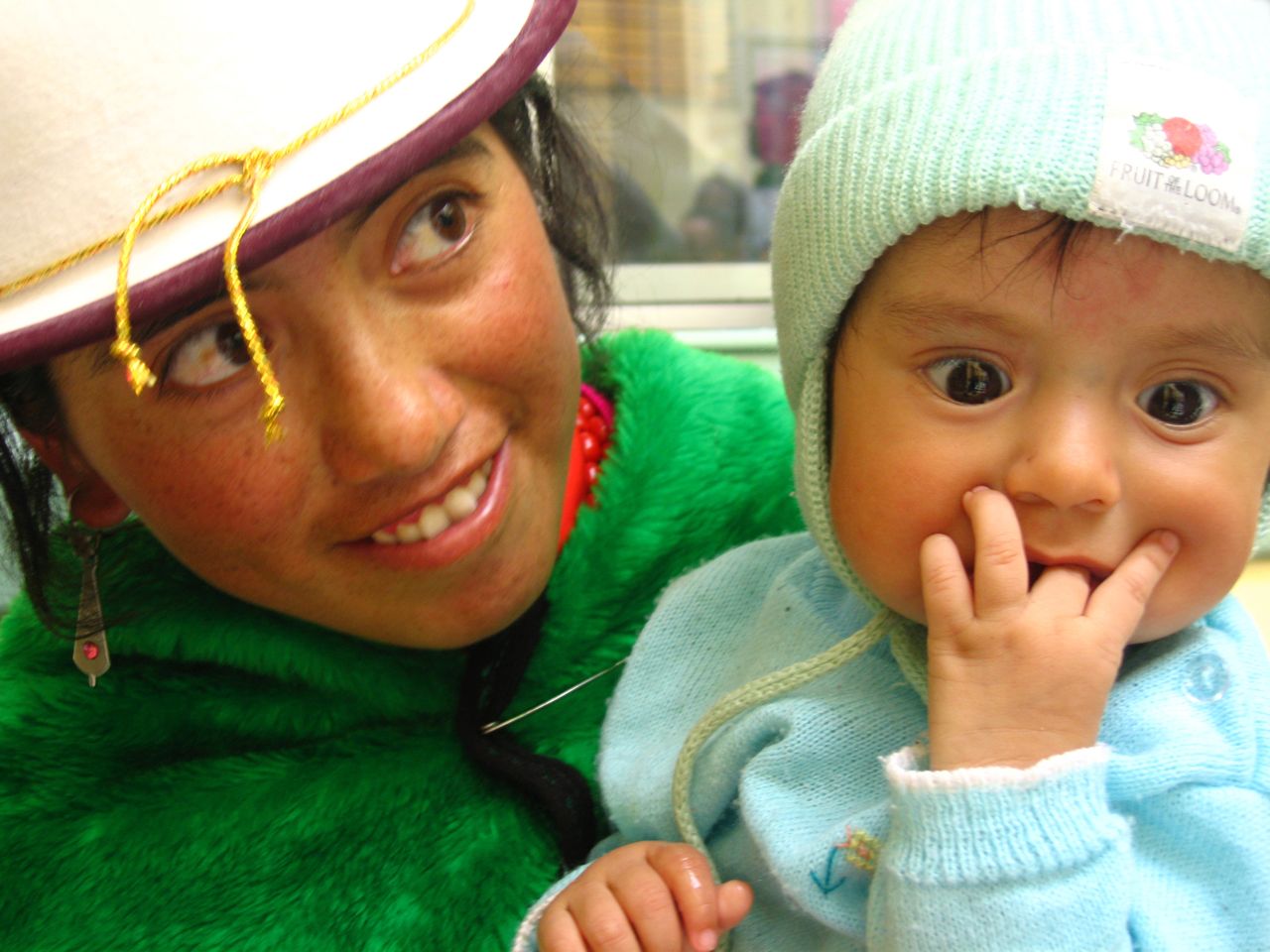 Ecuador mother and child
